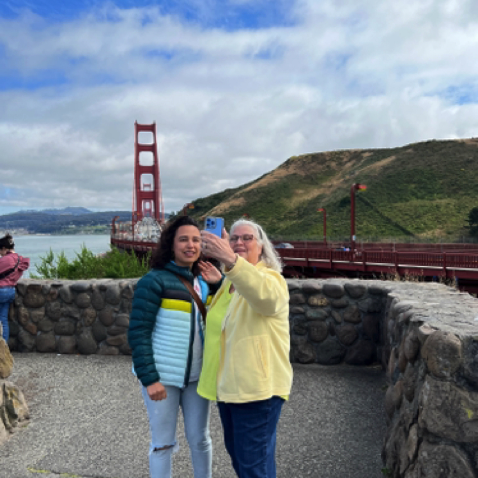 Marisol & Donna taking a selfie