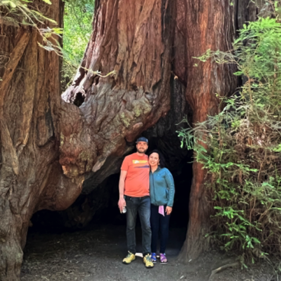 Chris & Marisol at ⁨Henry Cowell Redwoods State Park