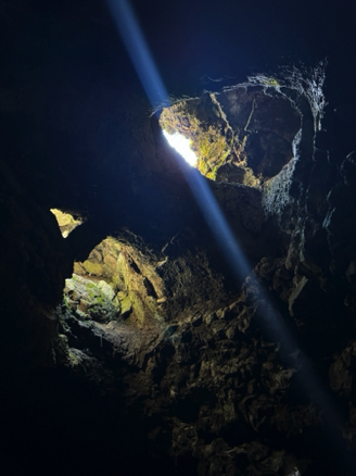 Sentinel Cave
Lava Beds National Monument