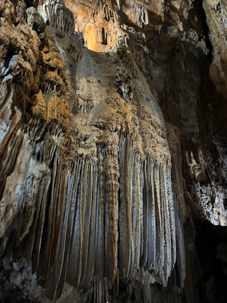 Lake Shasta Cavern