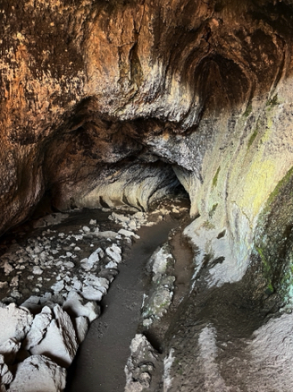 Sunshine Cave
Lava Beds National Monument