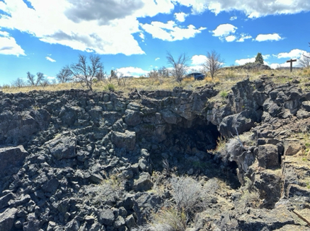 Natural arch (collapsed cave)
Lava Beds National Monument