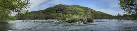 Gold Nugget wayside on 
Rogue River Oregon