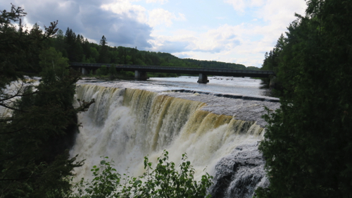 Kakabeka Falls