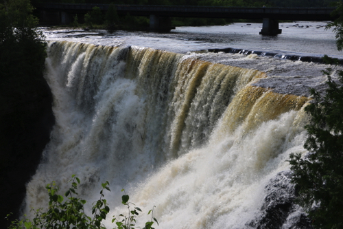 Kakabeka Falls