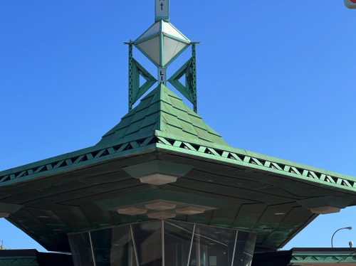 Frank Lloyd Wright
Designed Gas Station - 1927