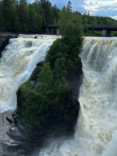 Kakabeka Falls